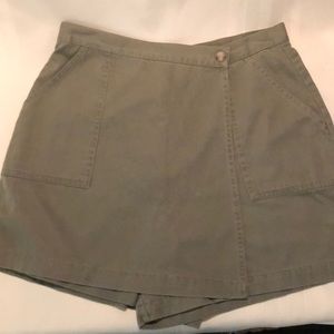 Limited Chinos Olive Green and Brown Skorts